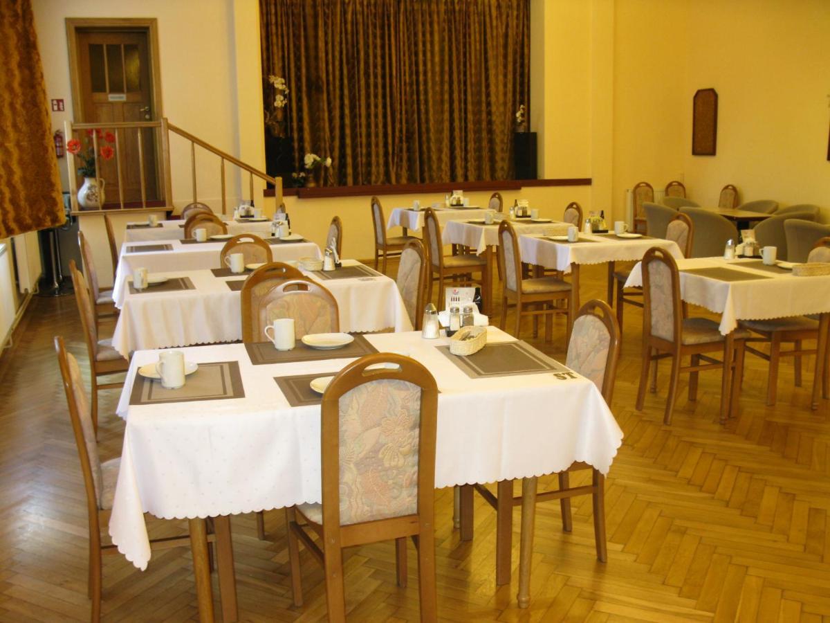 Hotel Alga Ούστκα Εξωτερικό φωτογραφία