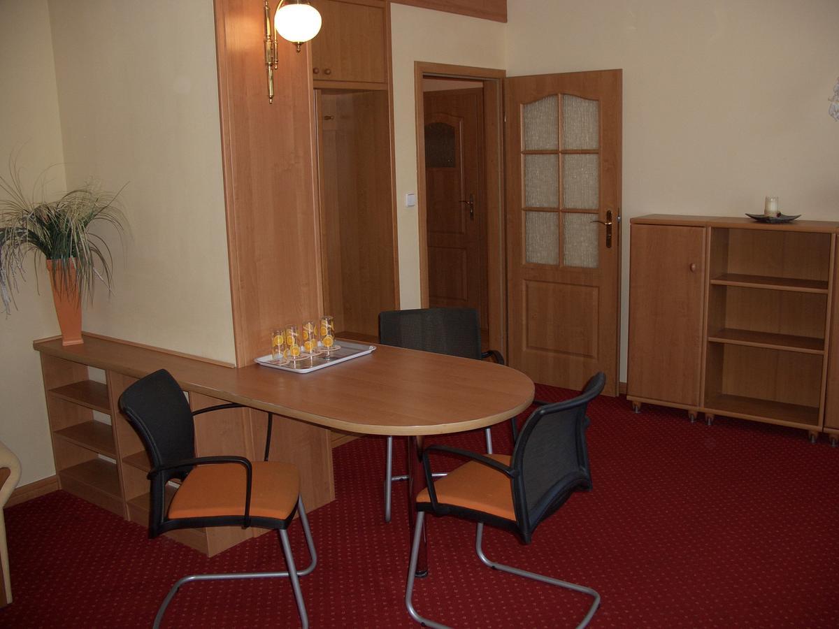 Hotel Alga Ούστκα Εξωτερικό φωτογραφία