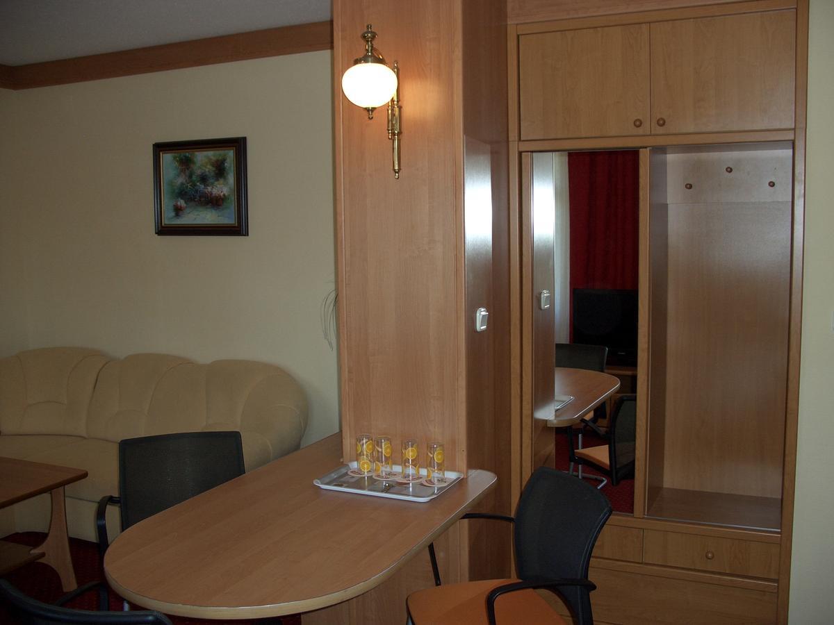 Hotel Alga Ούστκα Εξωτερικό φωτογραφία